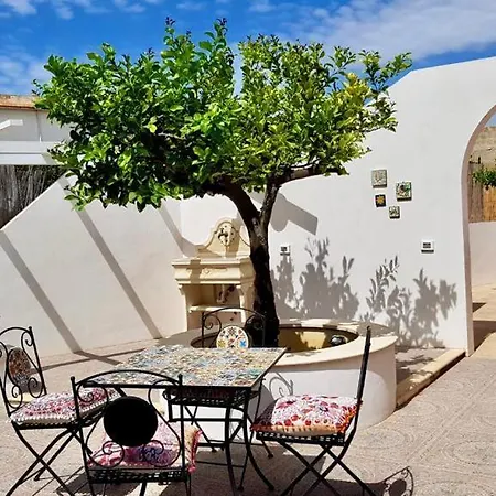 La Casa Di Isa A 100 Metri Dalla Casa vacanze *